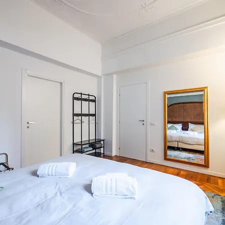 Anglia, Smartstay - Amendola, Fiera, Ospedale San Luca Апарт-отель Милан