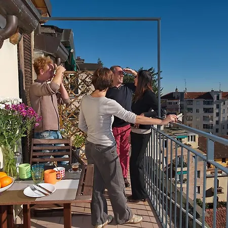 公寓 Skyline In Citta Studi A 1 Minuto Dal Metro Con Terrazzo Wi-fi E Netflix