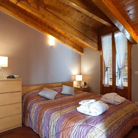 Skyline In Citta Studi A 1 Minuto Dal Metro Con Terrazzo Wi-fi E Netflix Apartament *