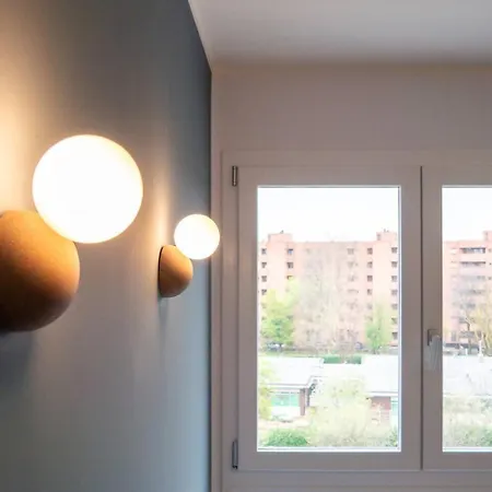 Davide Host Da Giulietta, 20 Min To Duomo Lejlighed *