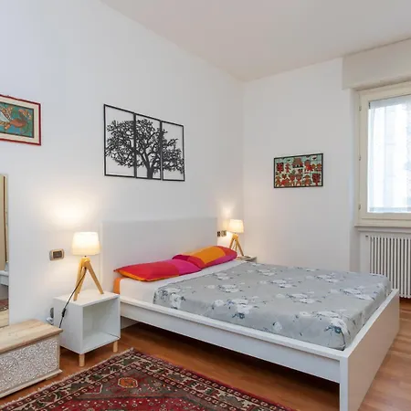 Apartament I-host - Copernico Mediolan