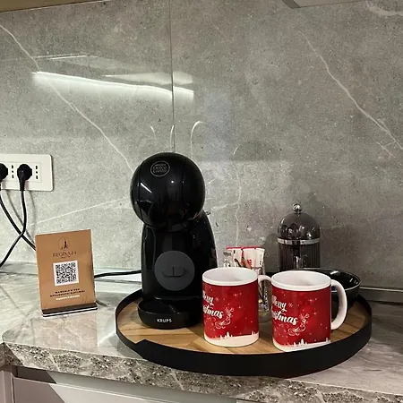 Regina24 Luxury - Elegante A Porta Venezia, 5 Min Dalla Metro