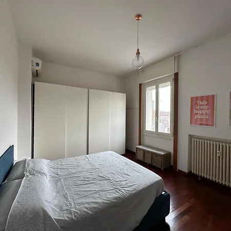 Yellow Mood - Porta Romana Apartamento