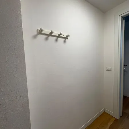 Modern In Milan, Isola Area Apartament *