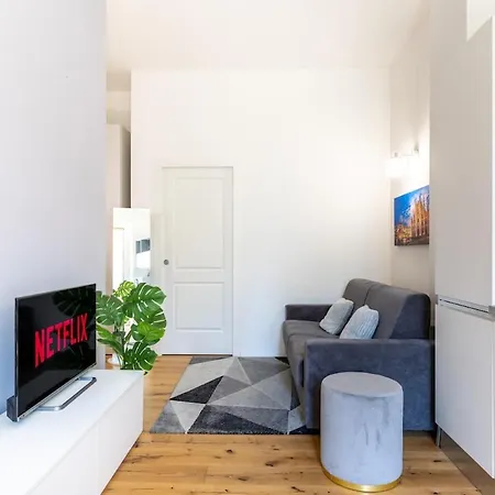 Duomo 10 Min - In The Heart Of