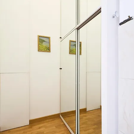 Charming Urban Retreat, Brera - Porta Nuova Апартаменты *