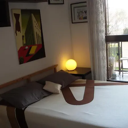 Apartmán Brand New - 5 Minutes From Istria Metro Station *