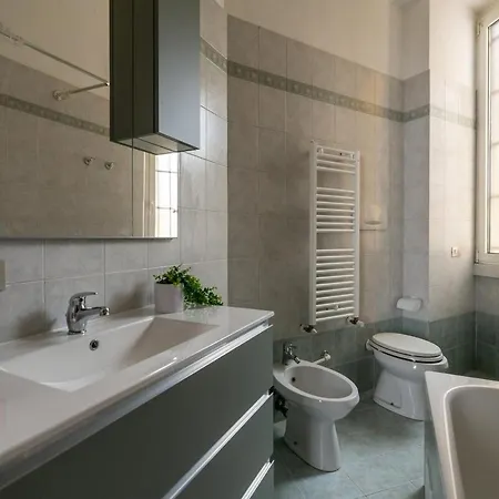 Stazione Centrale-duomo - With Terrace Apartman *