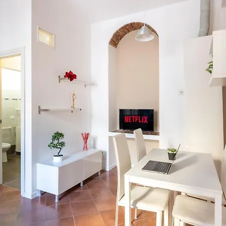 Daire Duomo-navigli - With Wi-fi, Netflix, A-c