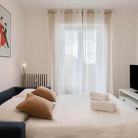 شقة Wonderful In Design District - 2 Bedroom *