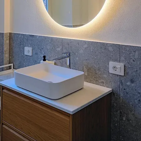 Casa Ferretti - Corso Milão