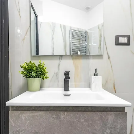 شقة Porta Venezia Duomo 1 ميلان