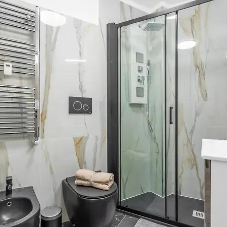 Porta Venezia Duomo 1 ميلان