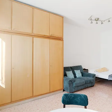 Guesthost - Corso Lodi Comfy Apartman Milánó