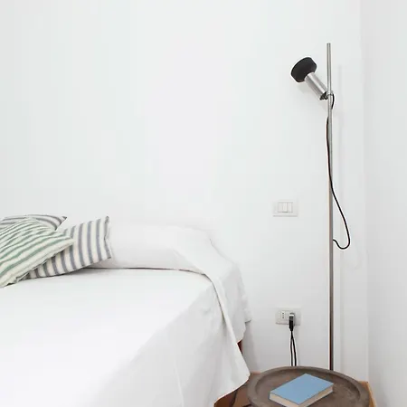 Boho Chic In Isola Area Apartament