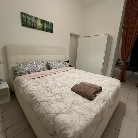 Modern Apartment-porta Venezia Apartamento *