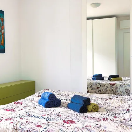 Daire Porta Venezia M1 Cozy Rooftop