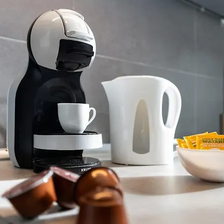 S&m Apartments- Urban Stripes 2 Bedrooms Near Underground M2 And Navigli