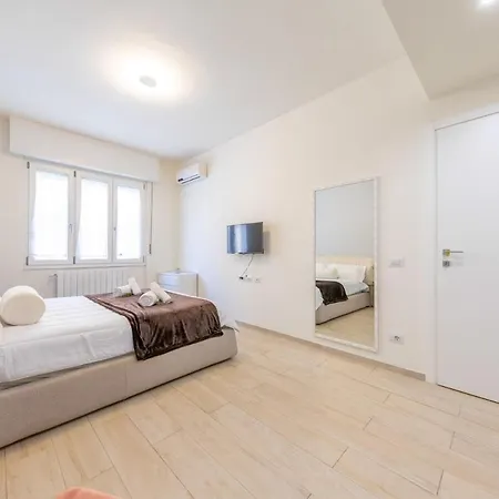 Apartmán Elegant 1bdr In The Center, 5 Min From The Duomo Milán