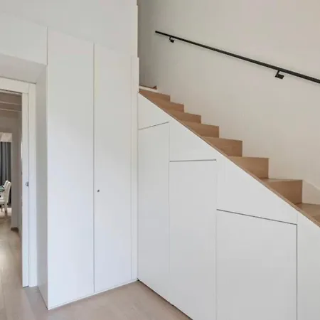 Giusti Two-bedroom Duplex - Arco Della Pace & Sempione Park - Sleeps 5 Mediolan