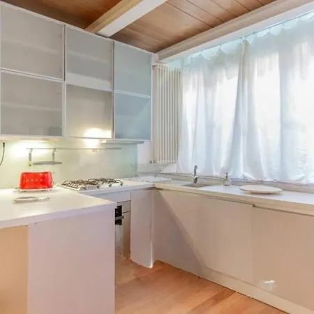 Apartment Design Loft Paolo Sarpi - Monumentale - Metro M5 *