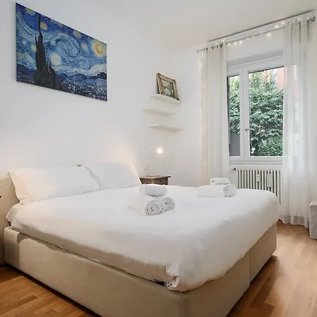 Appartamento Holi California - Lovely With Metro Steps Away