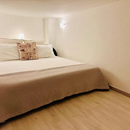Porta Romana-center Milan-a Modern House Of Design Lejlighed