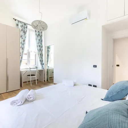 A 300m Dalla Metro Nel Cuore Di Con Wifi Apartmán