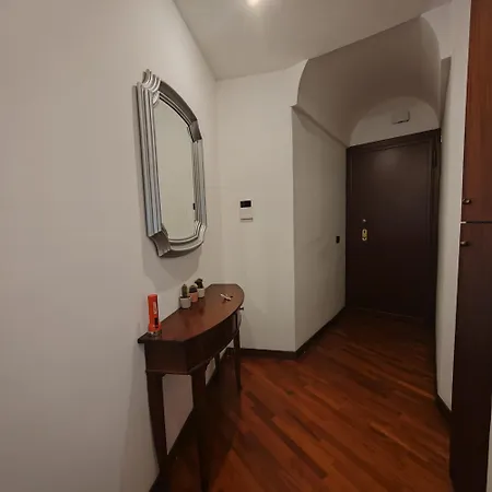 Appartement Spacious With Three Bedroom And Large Kitchen *