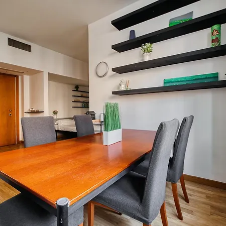 Hostmate - - Lunigiana - Stazione Apartment Mailand