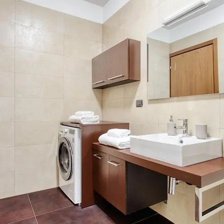 דירה Just Urban - Moderno Trilocale Con Ampio Terrazzo - M4 Tolstoj