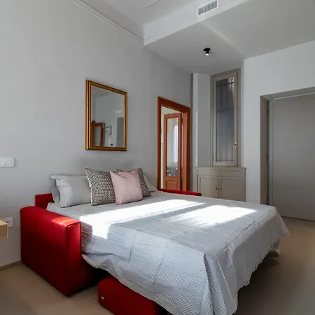 Liberty House - Carozzi *