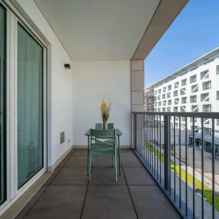 公寓 Elegant And Modern In