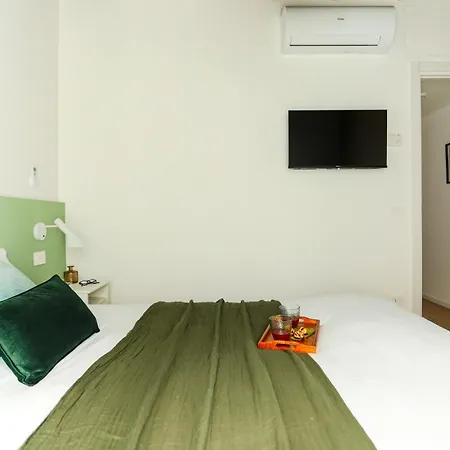 Apartment The Rent - Cozy One-bedroom In The Paolo Sarpi Area *