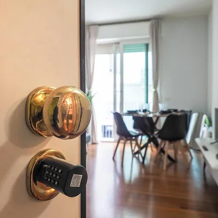 Chic Escape - Porta Venezia Appartement