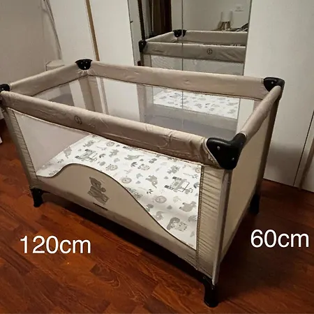 Bright Three-room 250m From The Subway *