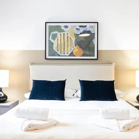 Easylife - - Italia 11 P4 - Historic Center Appartamento *