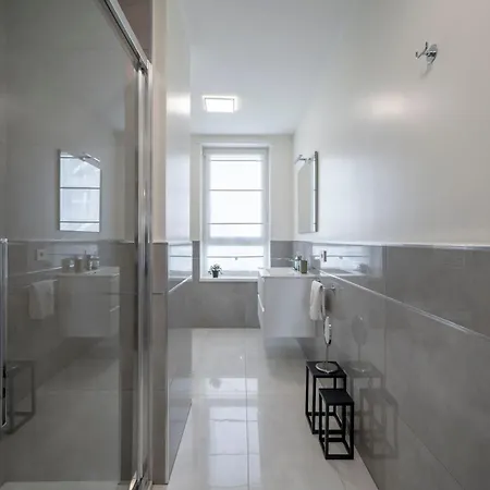 公寓 Elegant And Modern In