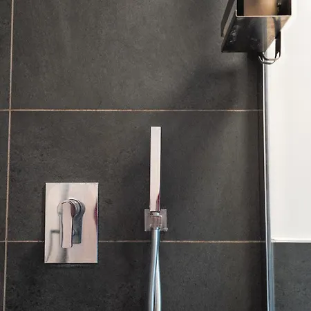 شقة Crespi Terrace, Private Parking, A Few Steps From The Metro