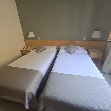 Hotell Mokinba Sant'ambroeus