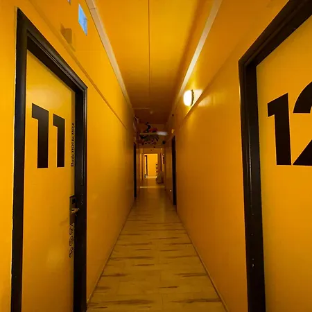 Quo Hostel