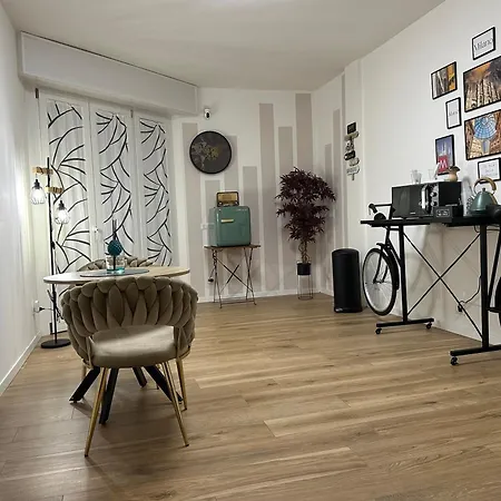 Alojamento de Acomodação e Pequeno-almoço La Maison De San Siro