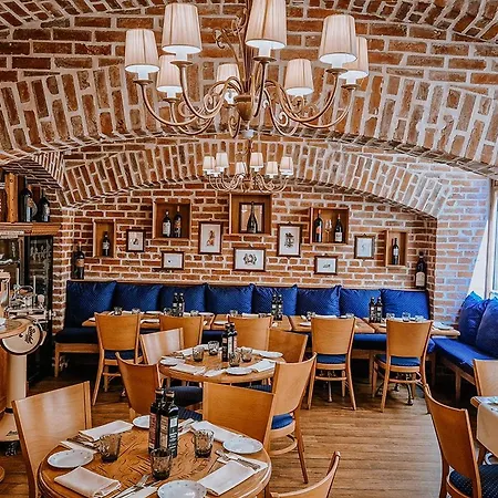 Real Duomo Palace Mono De Luxe