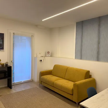 Enigmatic House With Private Garden *