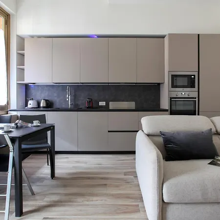 Hacca Collection - Isola-garibaldi District 1br *