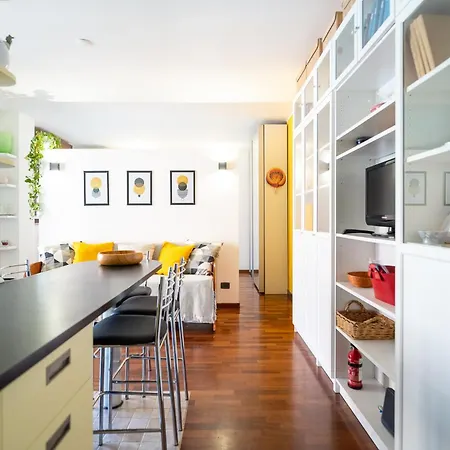 Apartamento Exclusive With Terrace At 15 Min To Duomo *