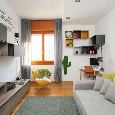 Kaktus House - Your Away From In Milan
