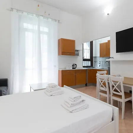 Italianway Easy - Grosseto 3 * Milano
