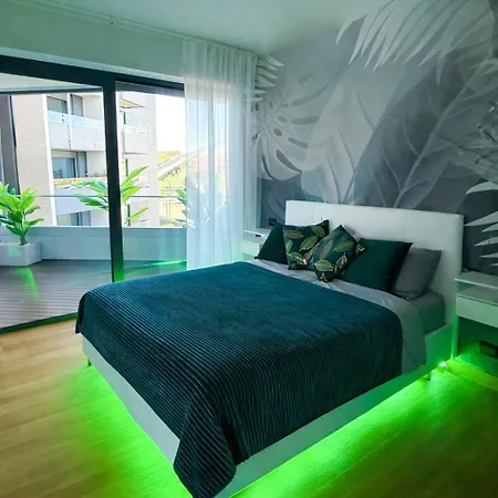 Apartament Jungle And Parking