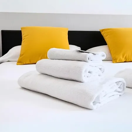 Airconditioned Large And Modern Appartamento Milano